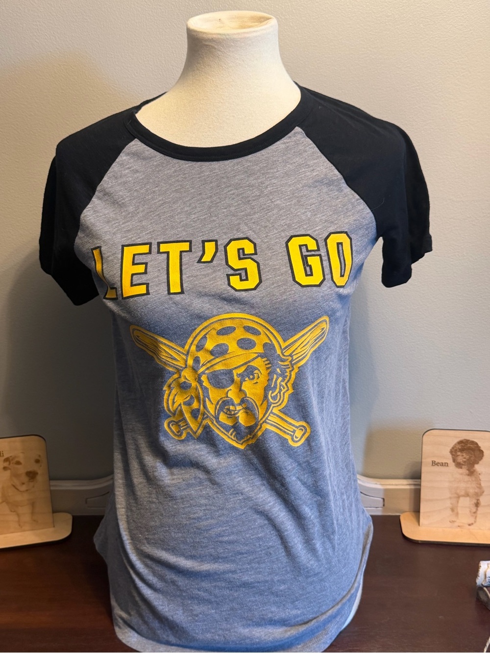 PINK Victoria's Secret Pittsburgh Pirates Tee
